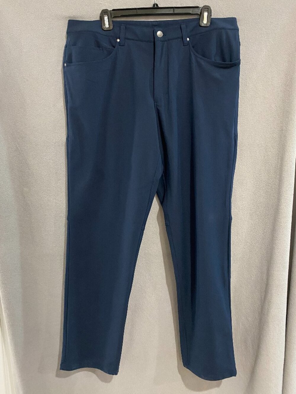 Lululemon Men’s Dark Blue Technical Straight Leg Pants 34x32 Performance